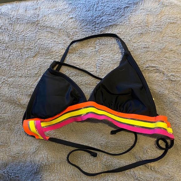 Target Bikini Top - Picture 2 of 4